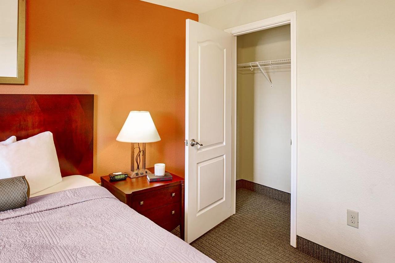 Affordable Suites موورسفيل المظهر الخارجي الصورة